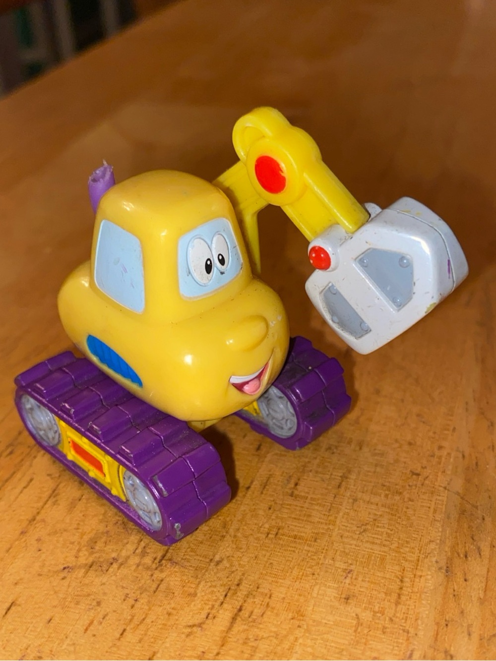 LITTLE TIKES Yellow DUSTY DOZER with Rolling wheels